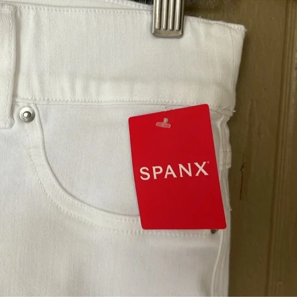 Spanx Elegant White flare Women's jeans